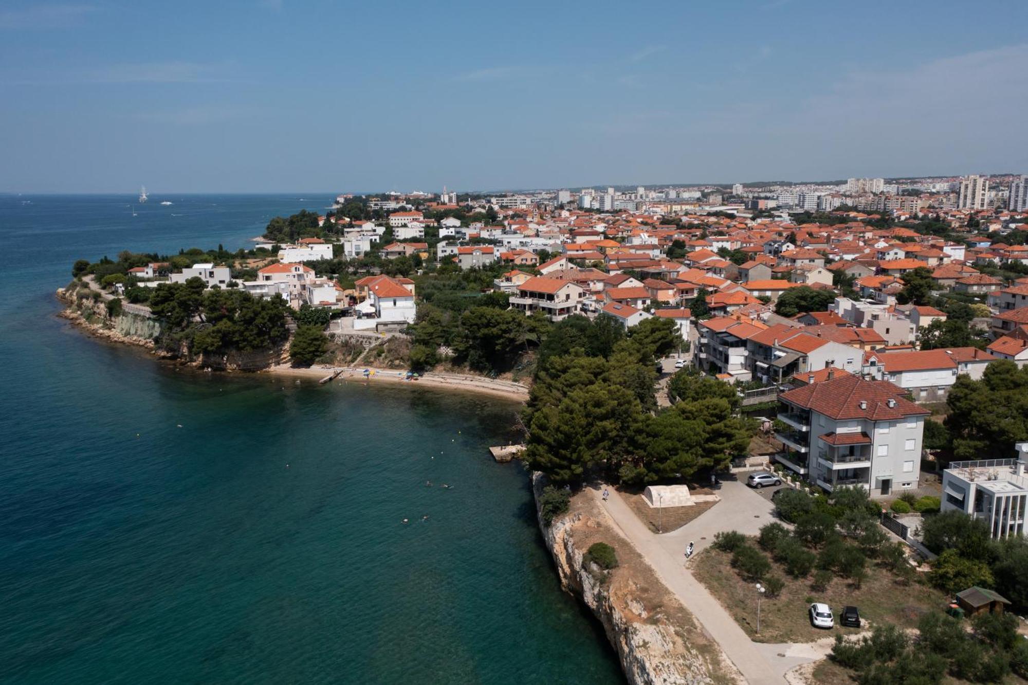 Lila Zadar