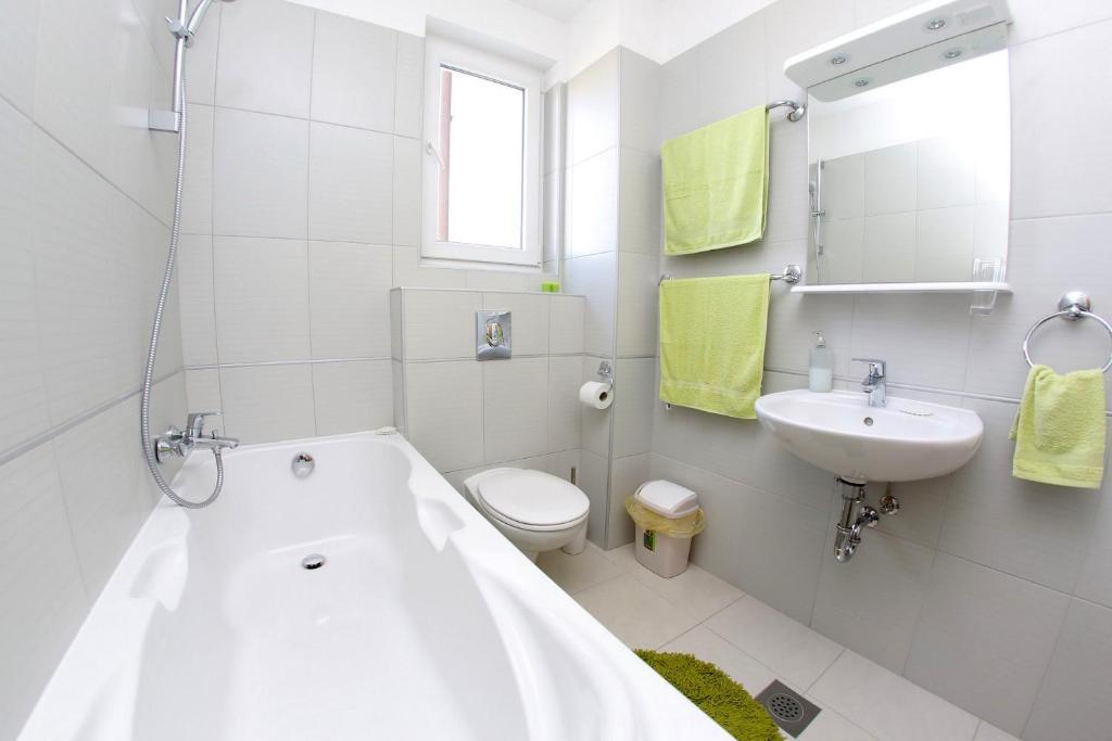 Lila Apartmán *