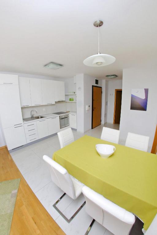Lila Apartmán *